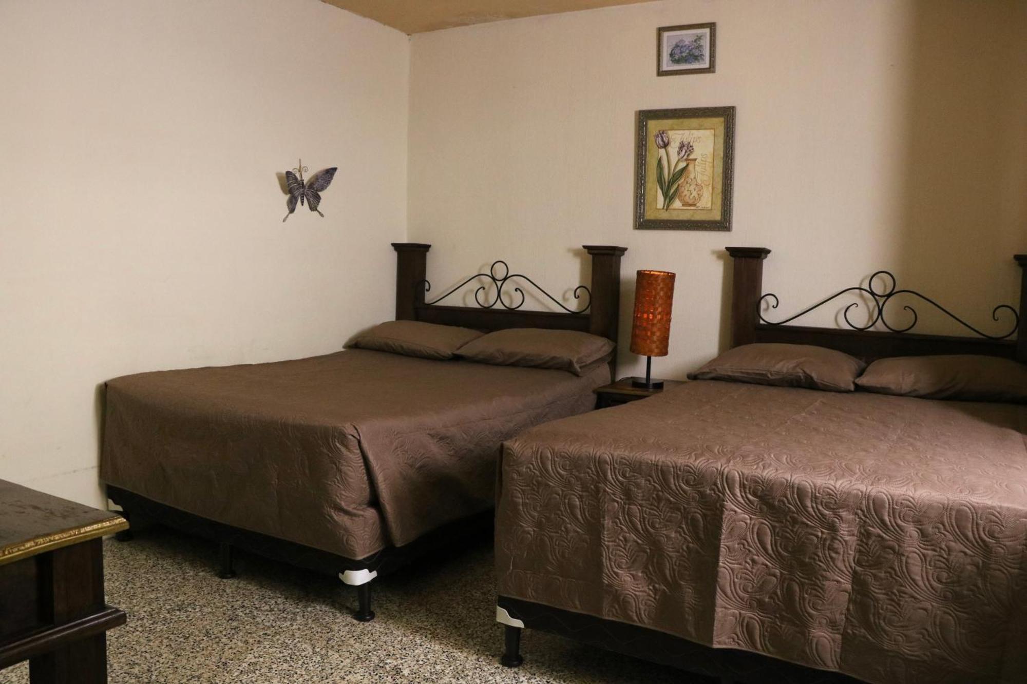 Hostal Los Volcanes Guatemala City Luaran gambar