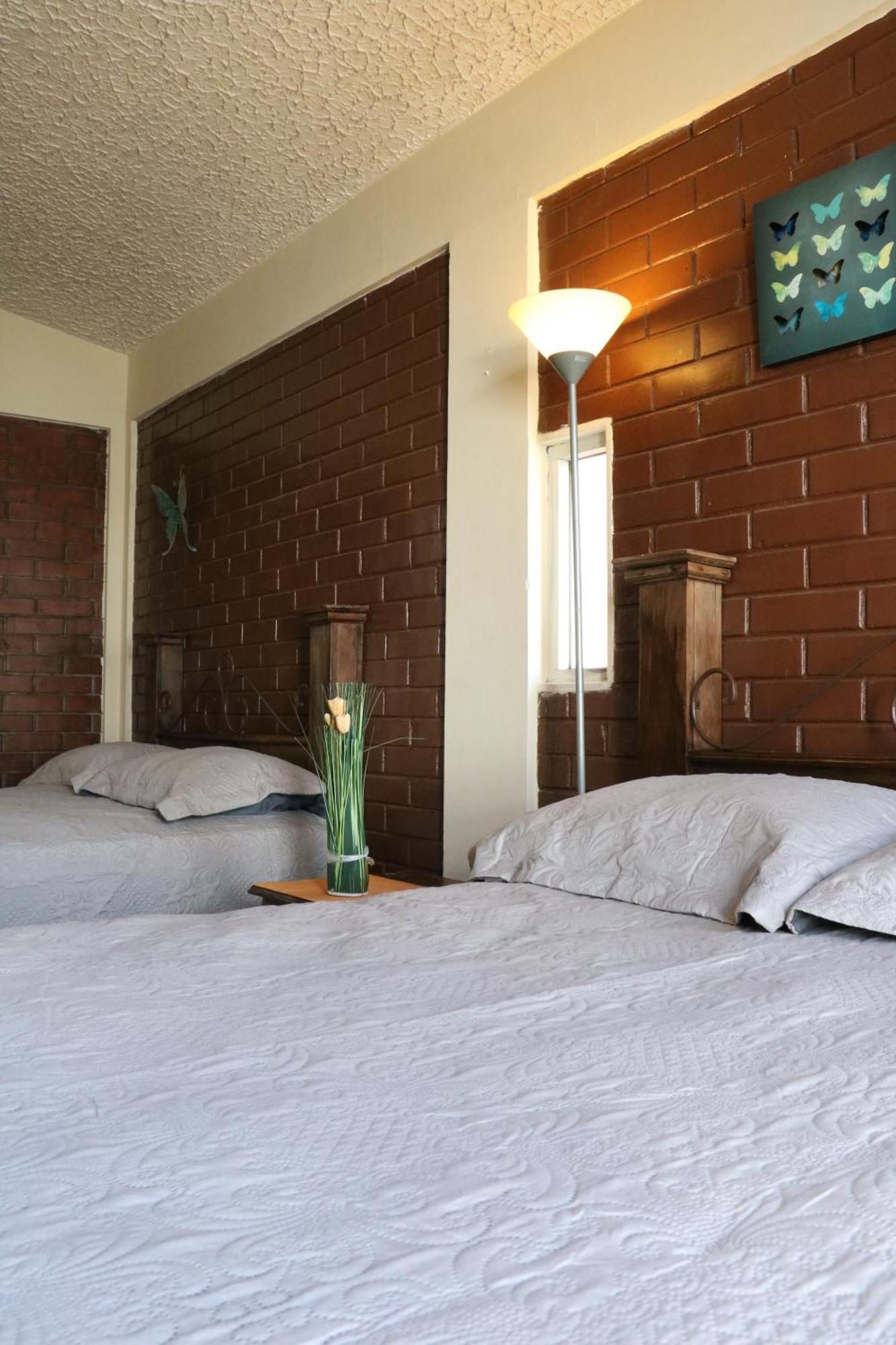 Hostal Los Volcanes Guatemala City Luaran gambar