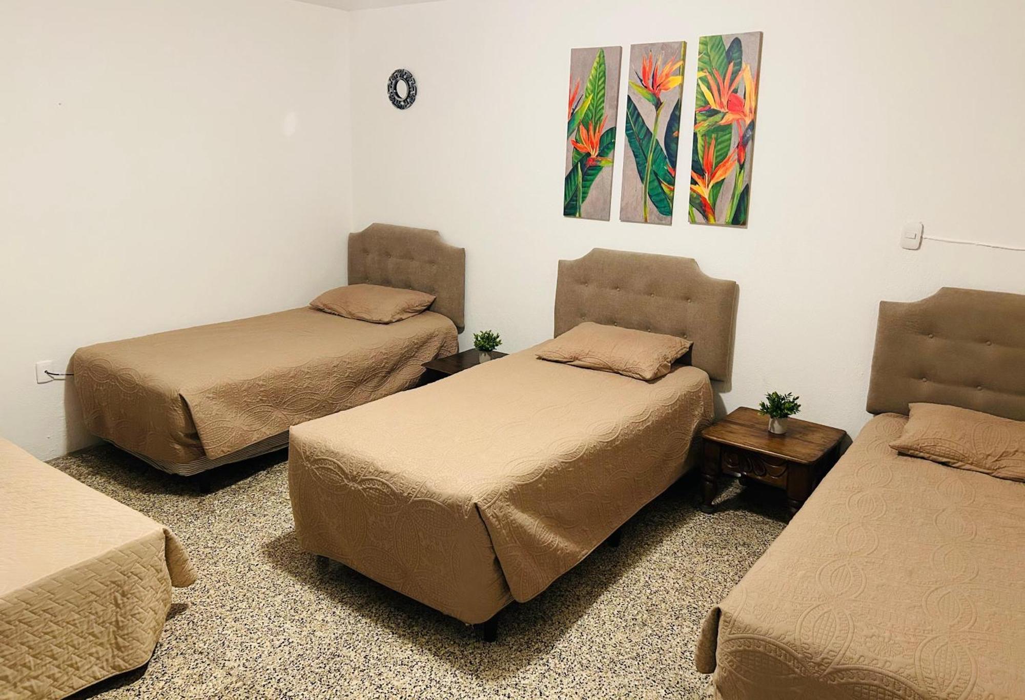 Hostal Los Volcanes Guatemala City Luaran gambar